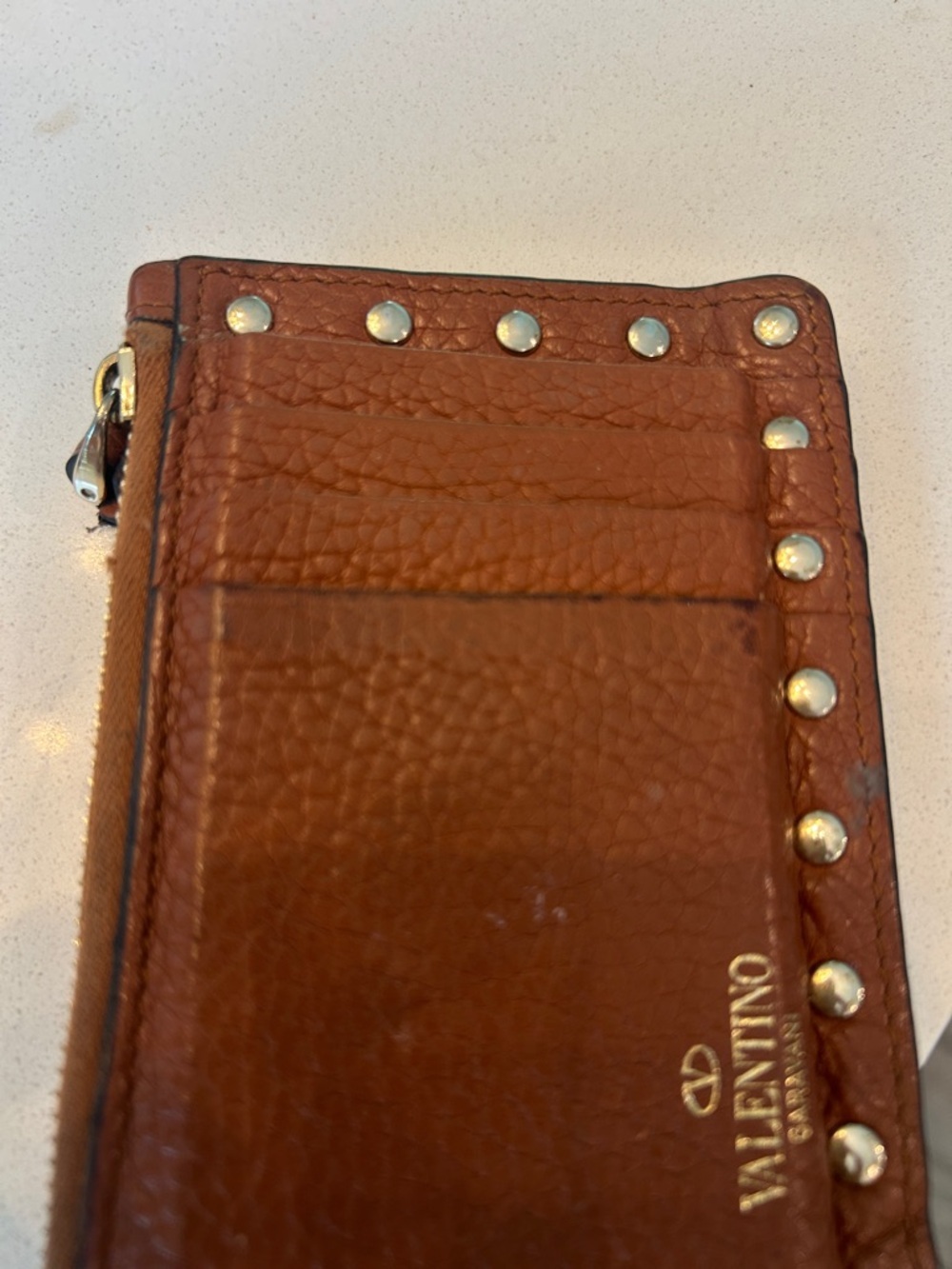 Valentino Garavani Brown Leather Rockstud Zip Card Holder - Picture 3 of 8